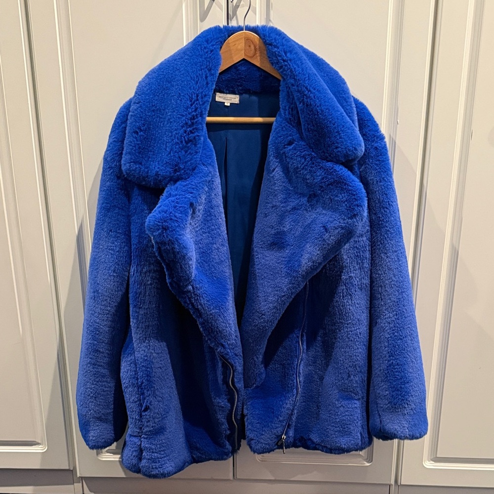 Elegant Royal Blue Teddy Jacket